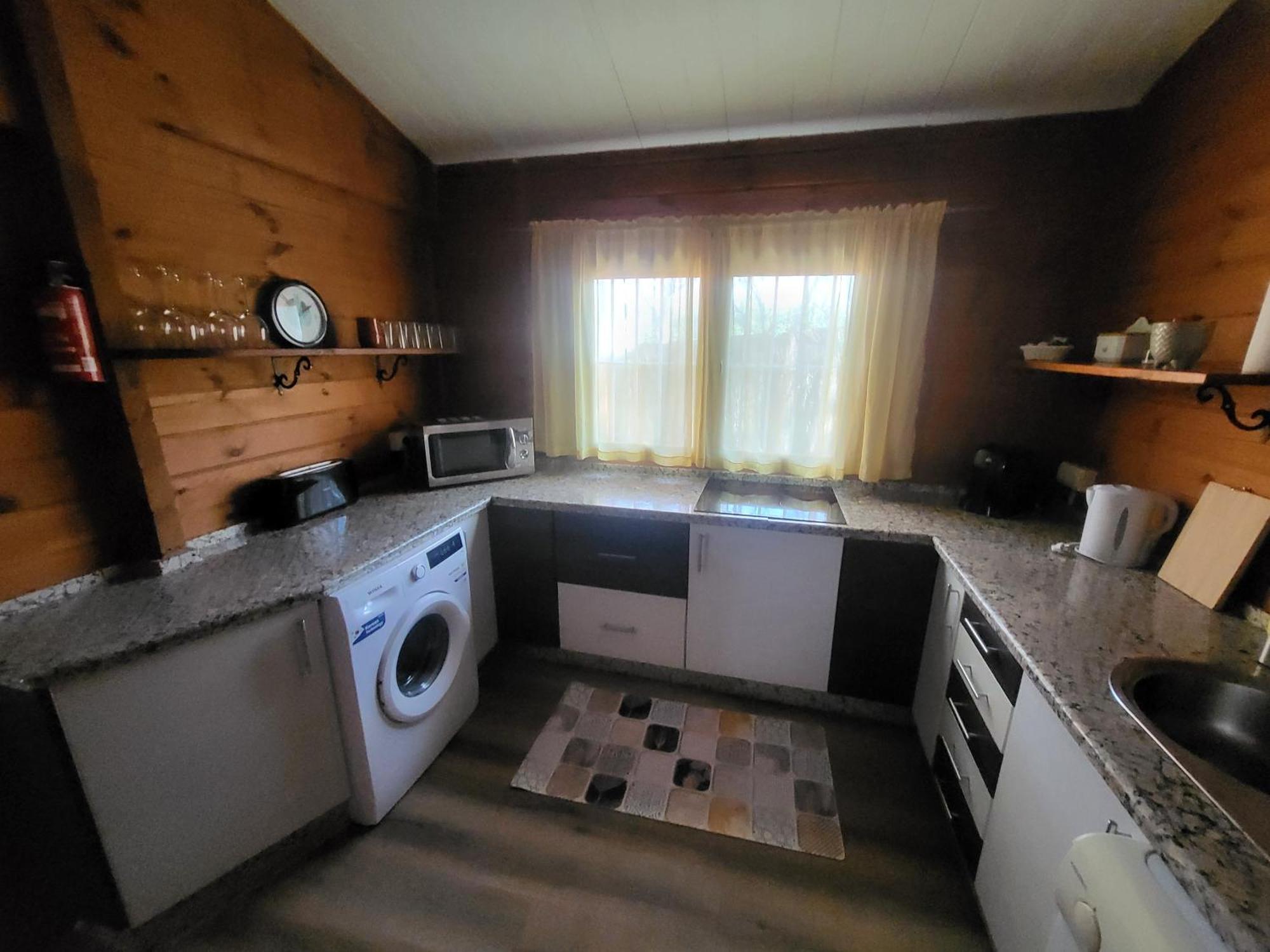 Вилла Casa Madera Urbanizacion Socorro Севилья Экстерьер фото